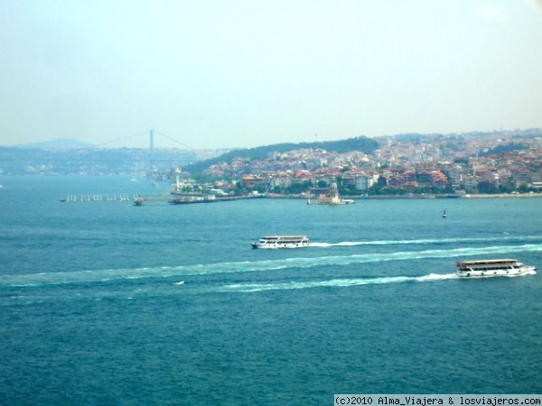 Crucero por el Bósforo-Estambul